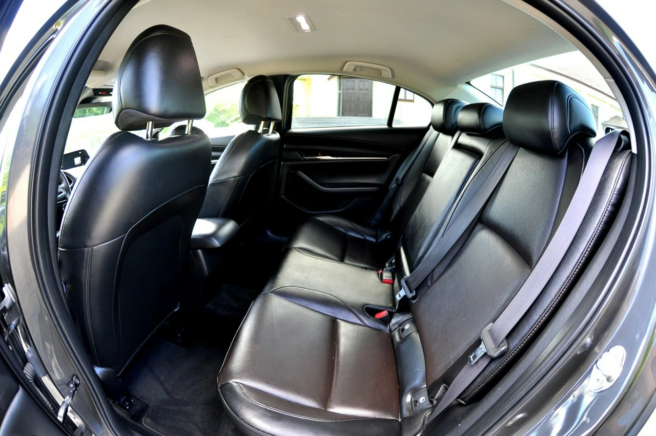 Mazda 3 - Zdjęcie 8