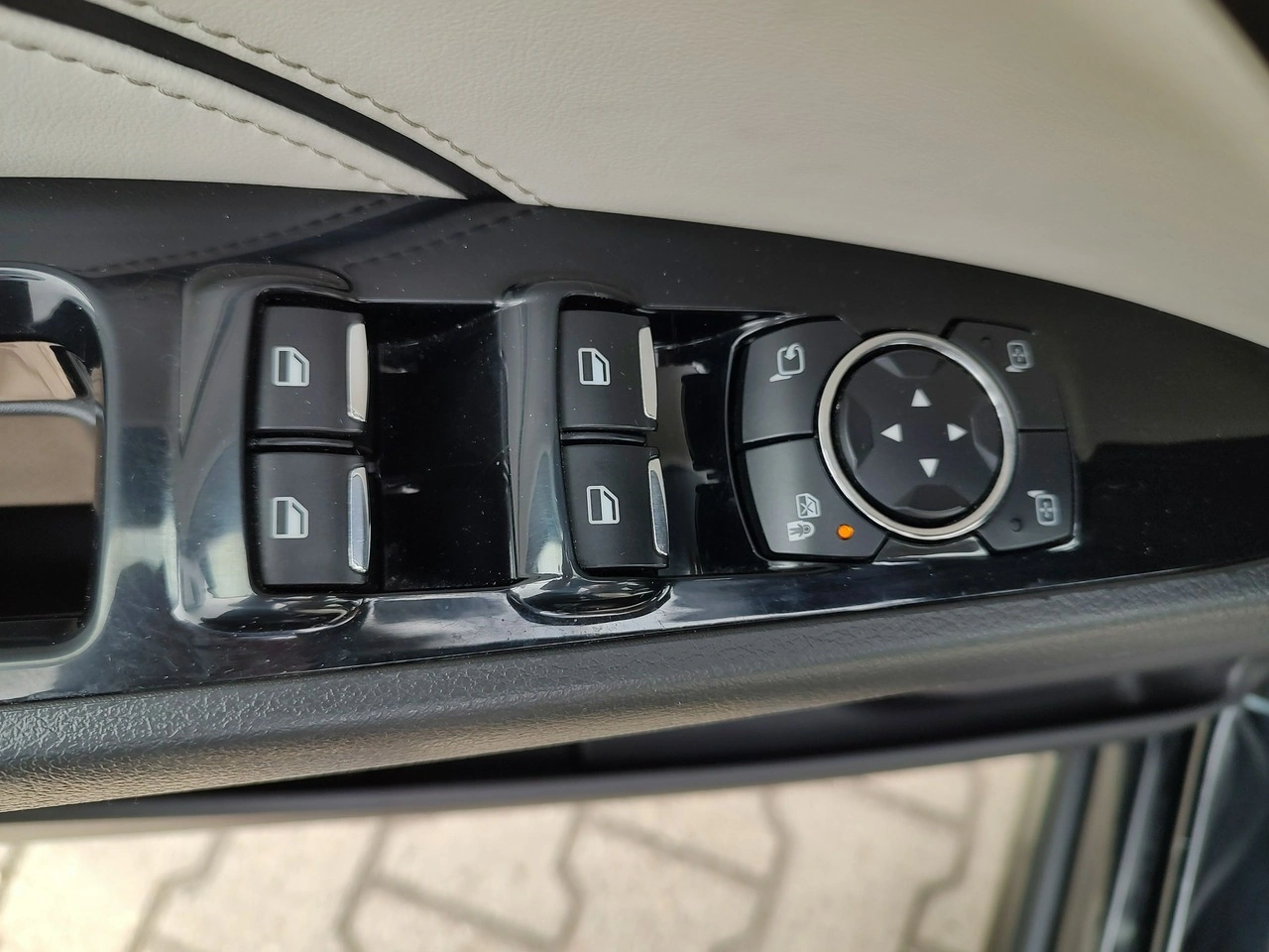 Ford Mondeo - Zdjęcie 12