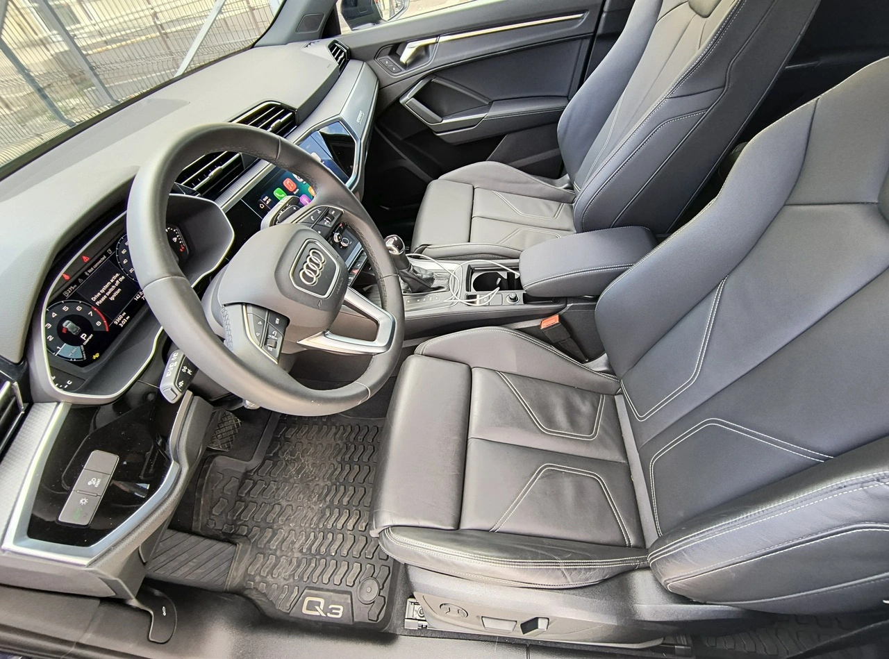 Audi Q3 - Zdjęcie 11