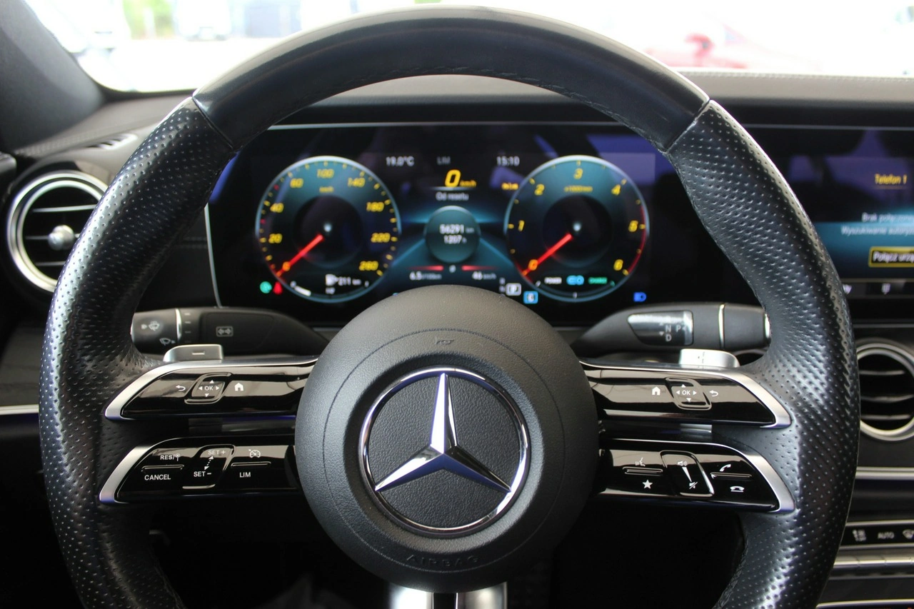 Mercedes E 220 - Zdjęcie 13