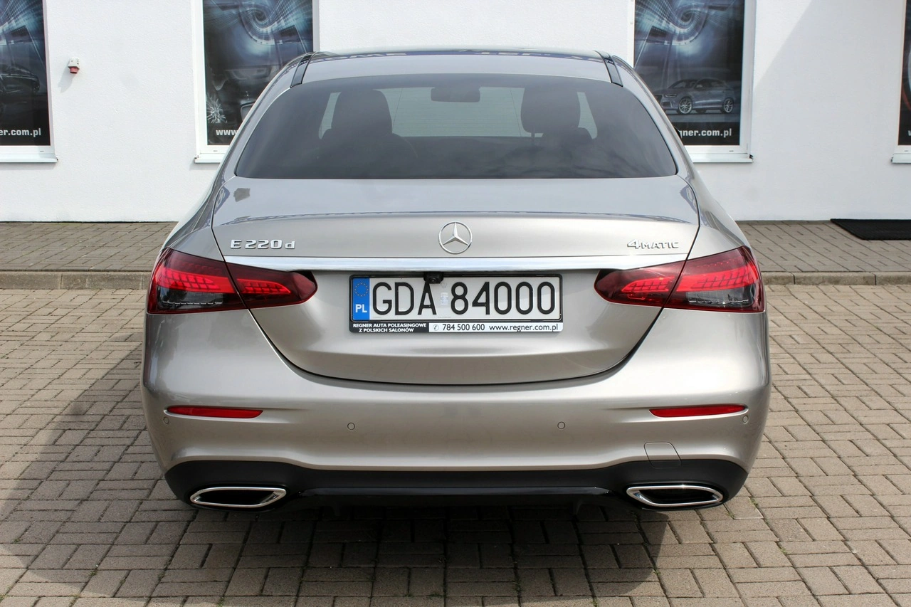 Mercedes E 220 - Zdjęcie 4