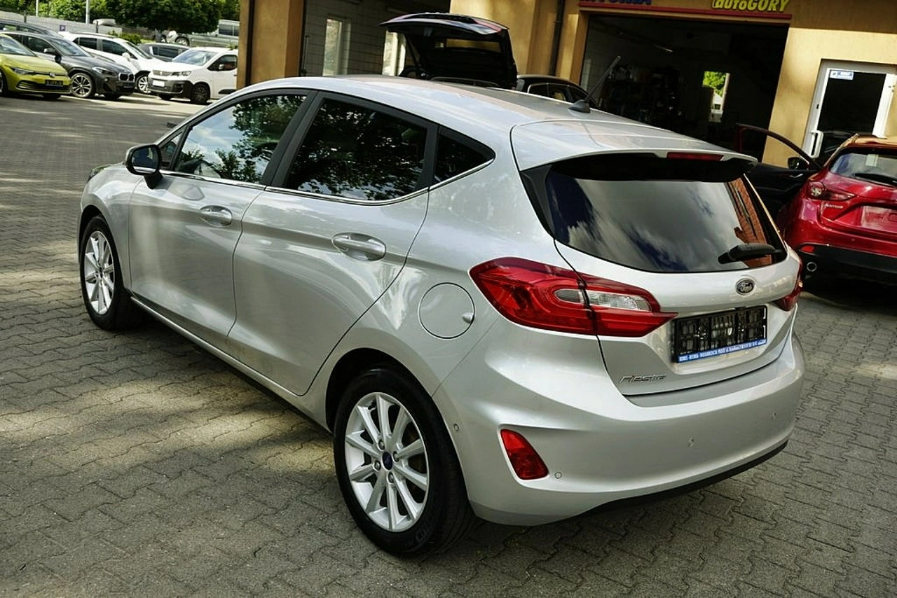 Ford Fiesta - Zdjęcie 4