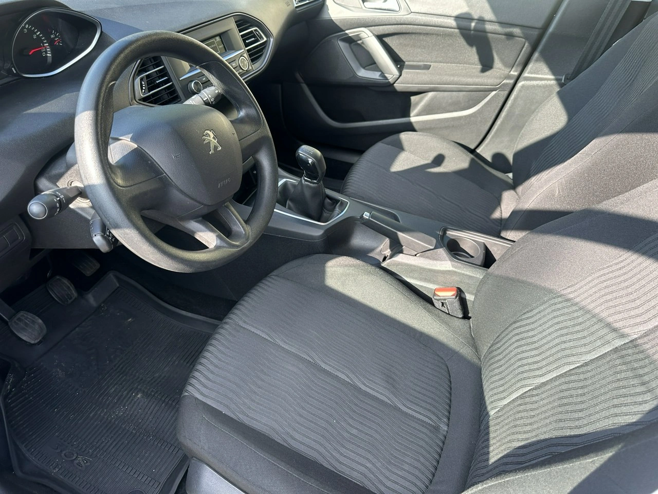 Peugeot 308 - Zdjęcie 7