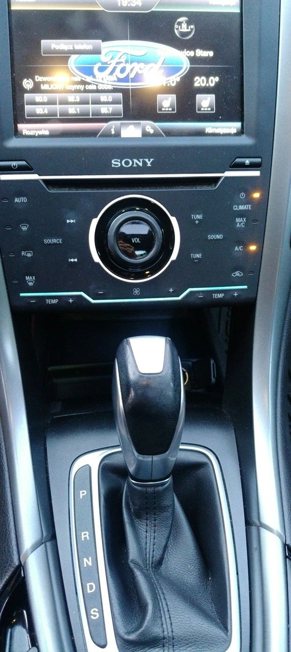 Ford Mondeo - Zdjęcie 13