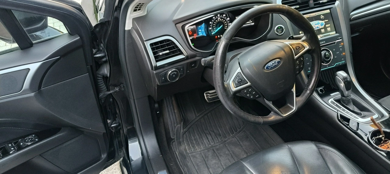 Ford Mondeo - Zdjęcie 14