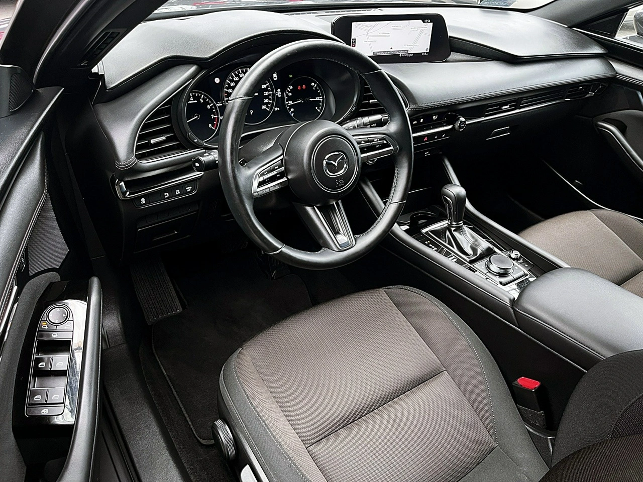 Mazda 3 - Zdjęcie 16