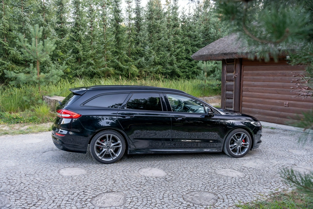 Ford Mondeo - Zdjęcie 15