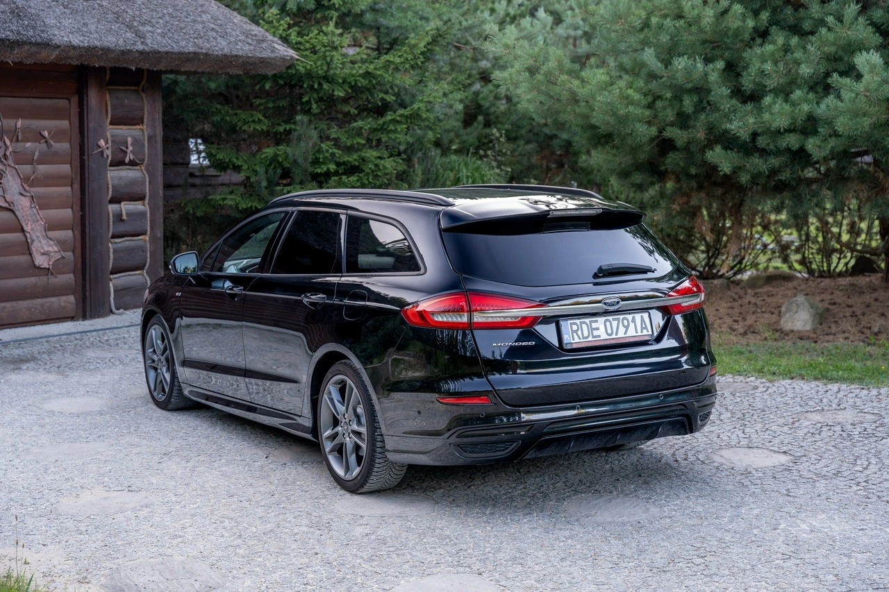 Ford Mondeo - Zdjęcie 1