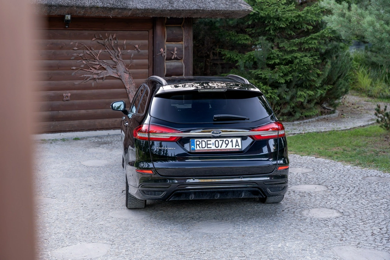 Ford Mondeo - Zdjęcie 29