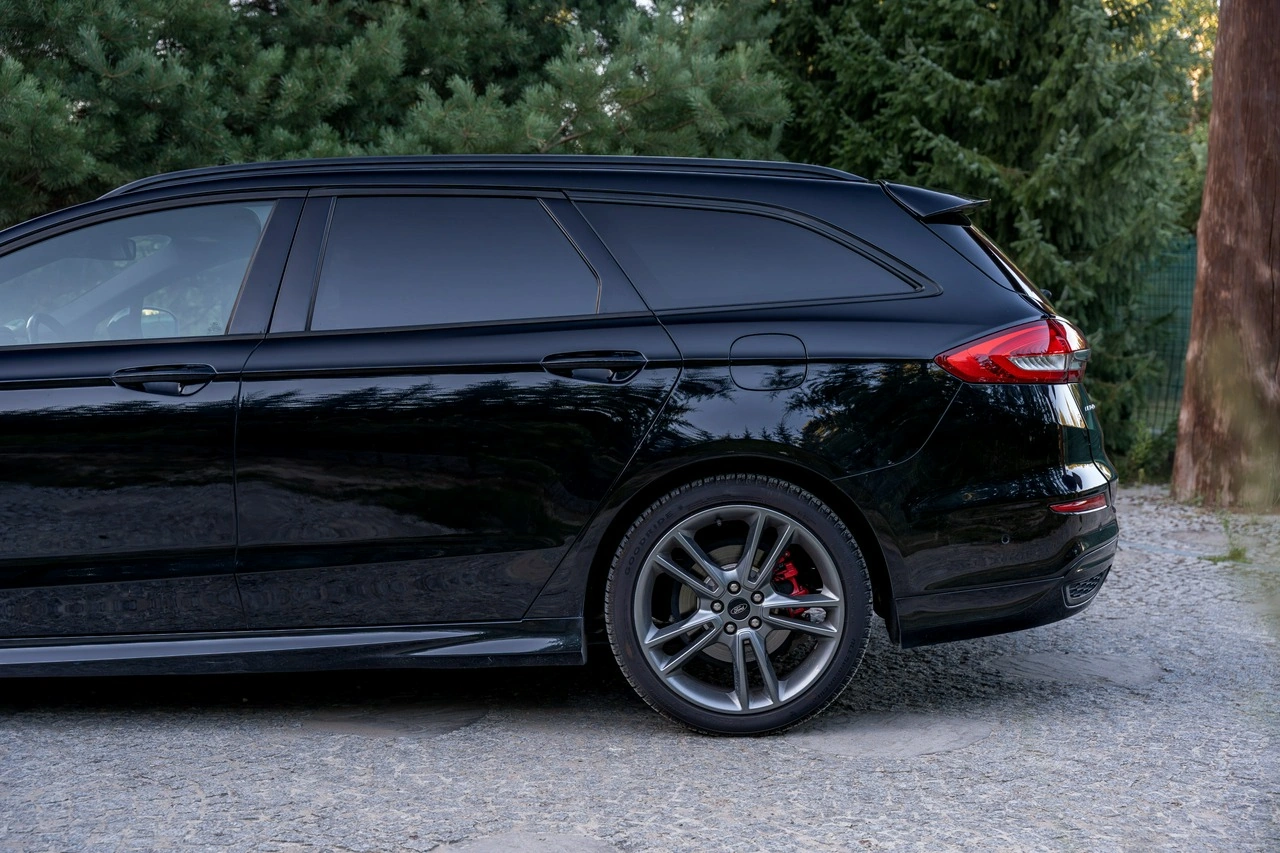 Ford Mondeo - Zdjęcie 8