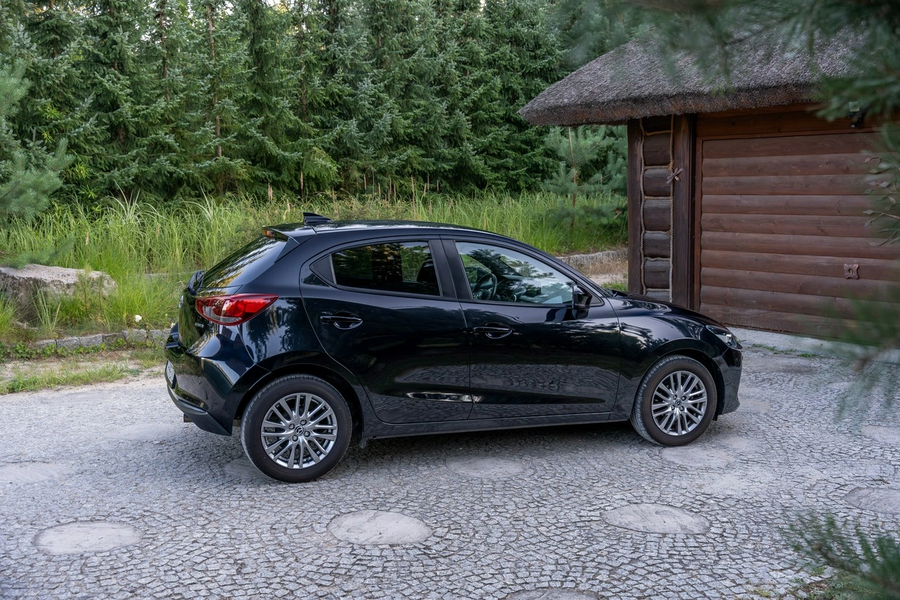 Mazda 2 - Zdjęcie 15