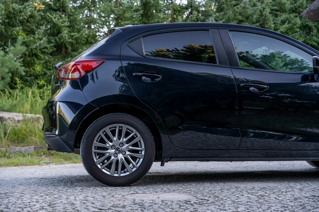 Mazda 2 - Zdjęcie 16