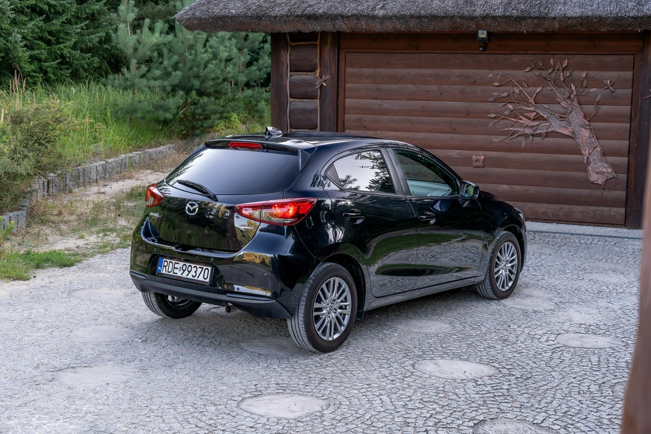 Mazda 2 - Zdjęcie 21