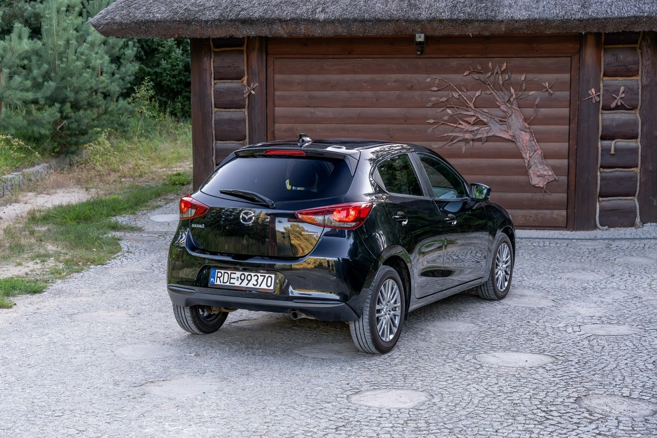 Mazda 2 - Zdjęcie 3