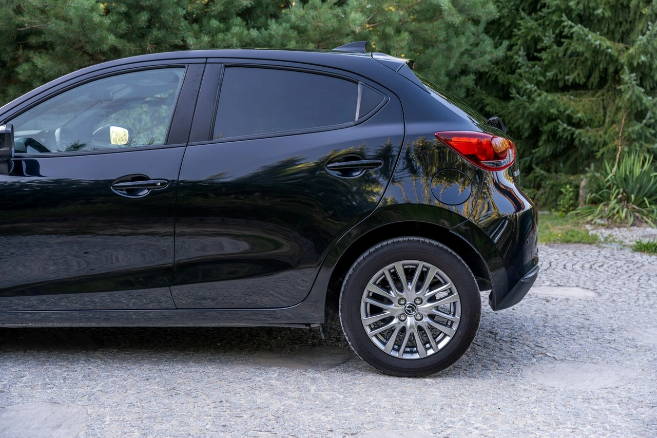 Mazda 2 - Zdjęcie 8