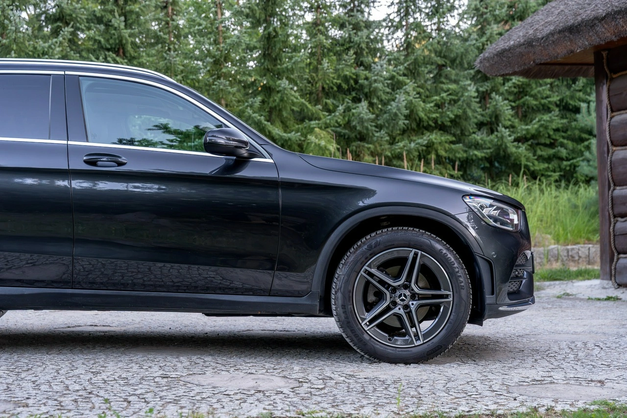 Mercedes GLC 200 - Zdjęcie 17