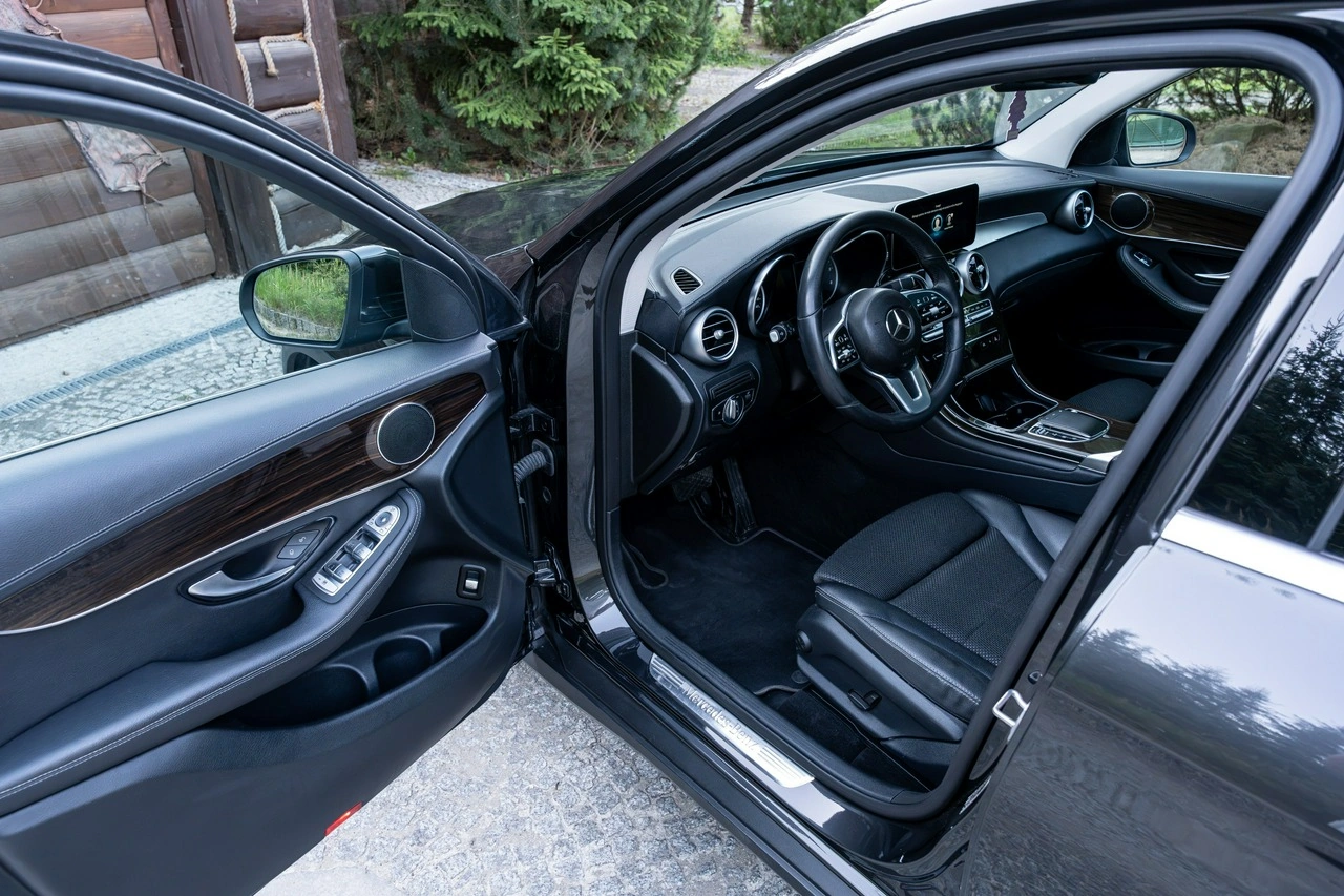 Mercedes GLC 200 - Zdjęcie 37