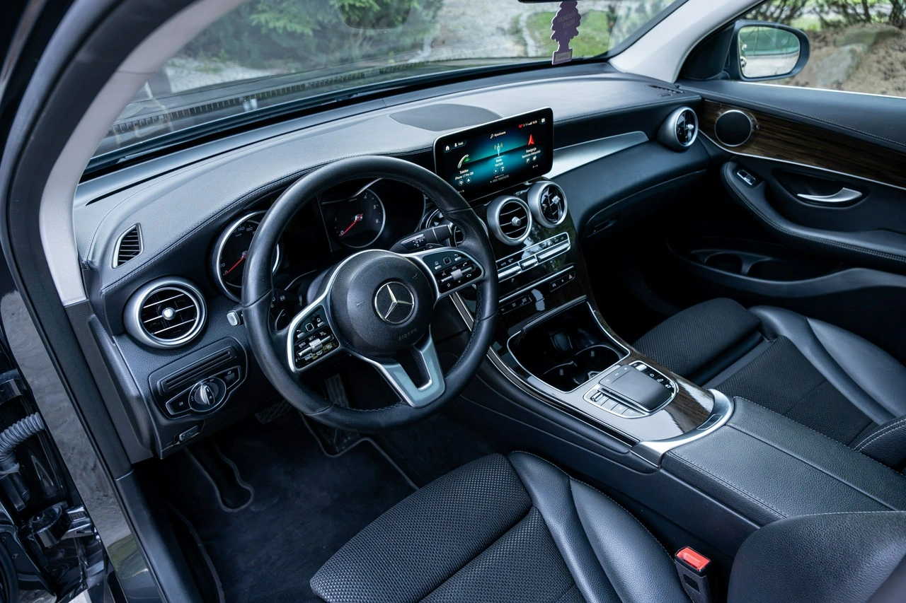 Mercedes GLC 200 - Zdjęcie 40
