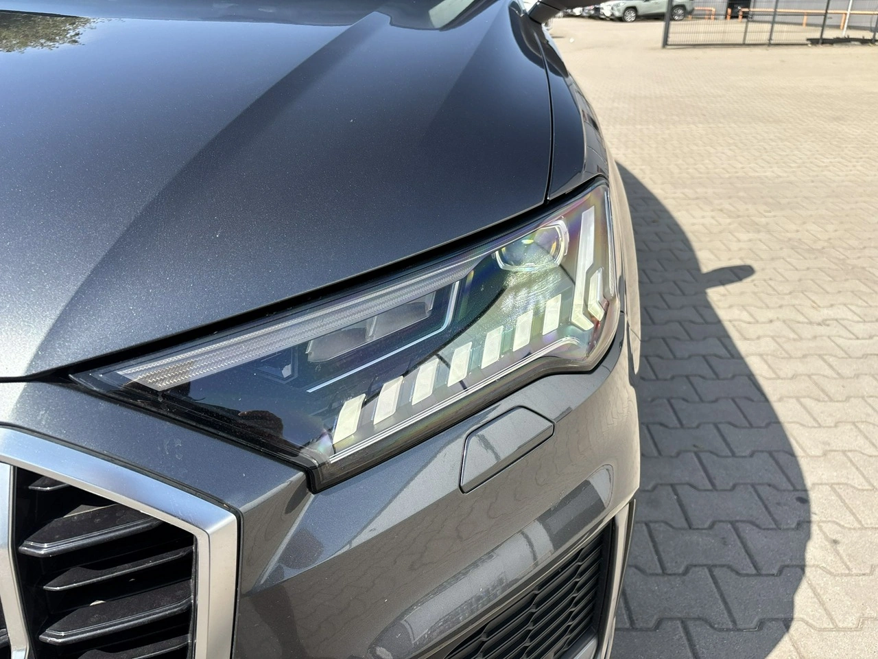 Audi Q7 - Zdjęcie 8