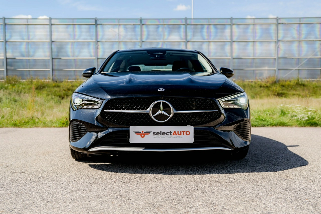 Mercedes CLA 200 - Zdjęcie 1