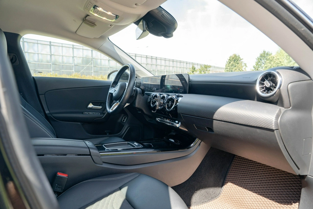 Mercedes CLA 200 - Zdjęcie 20