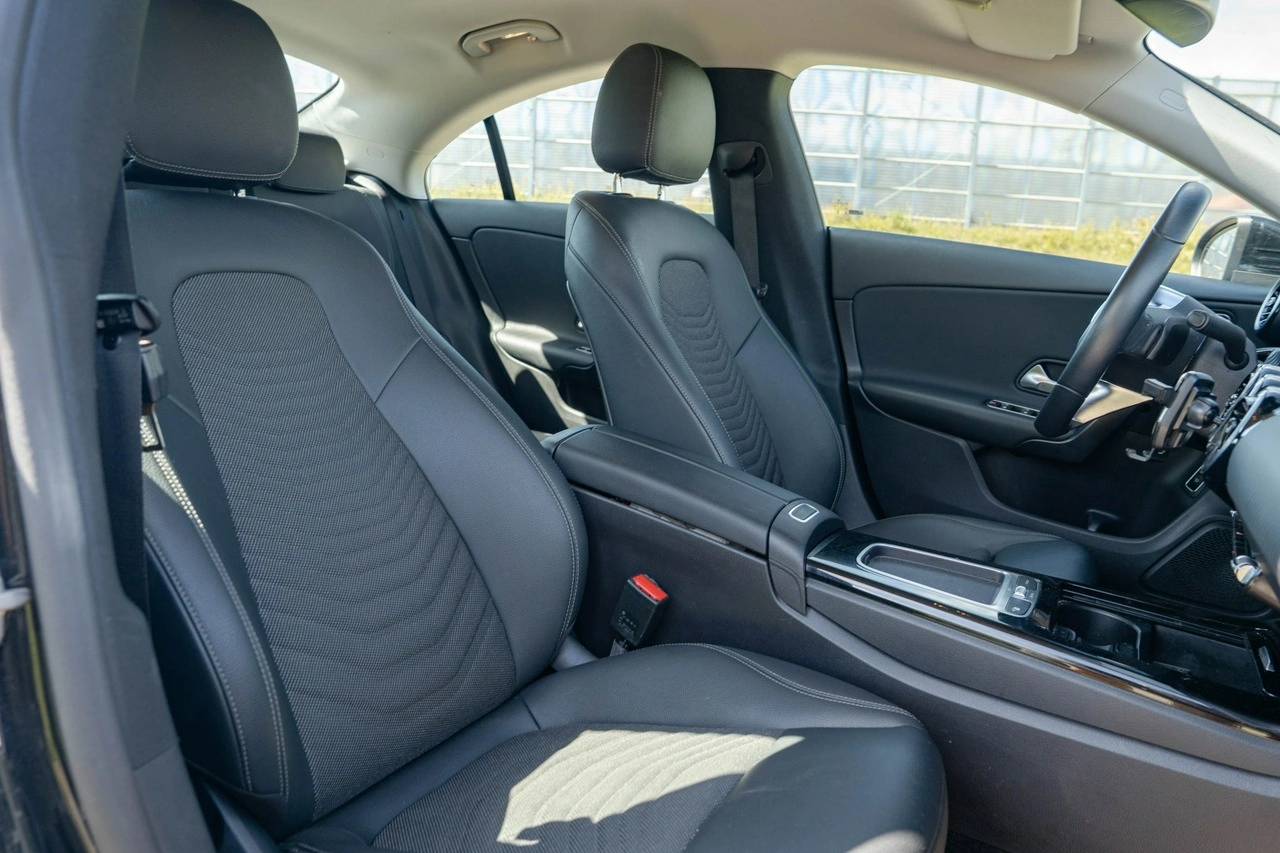 Mercedes CLA 200 - Zdjęcie 22