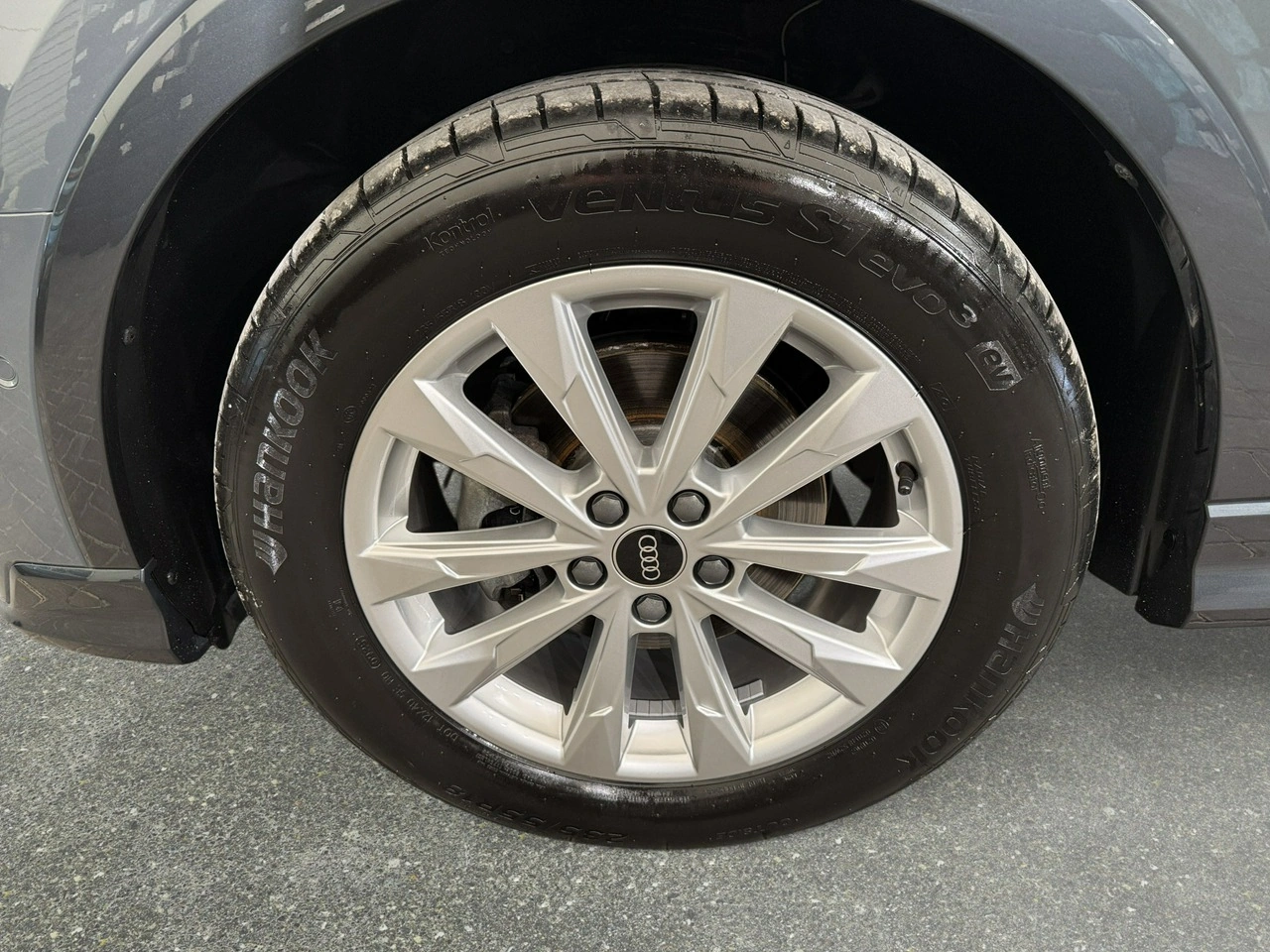 Audi Q3 - Zdjęcie 9