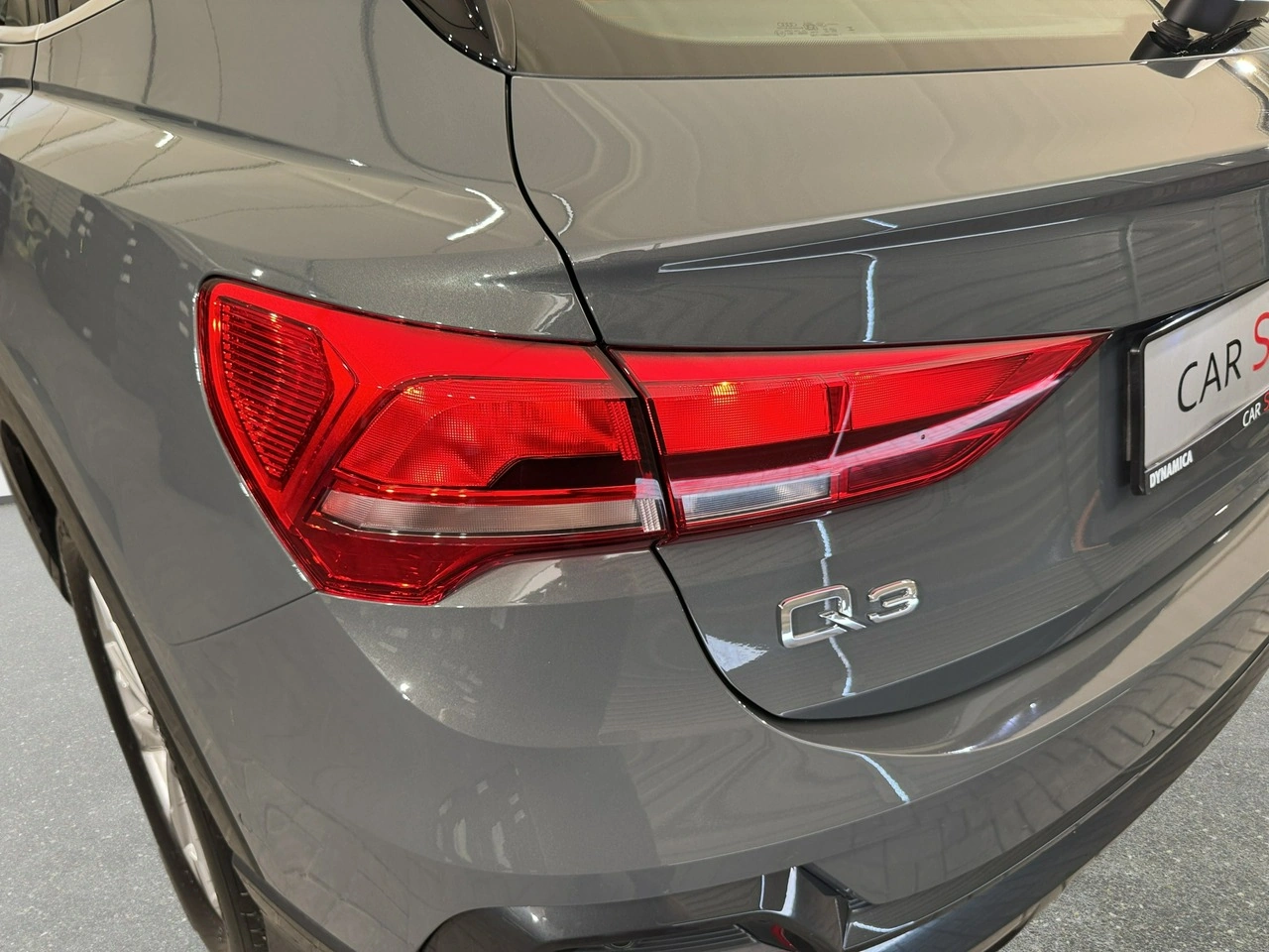 Audi Q3 - Zdjęcie 10