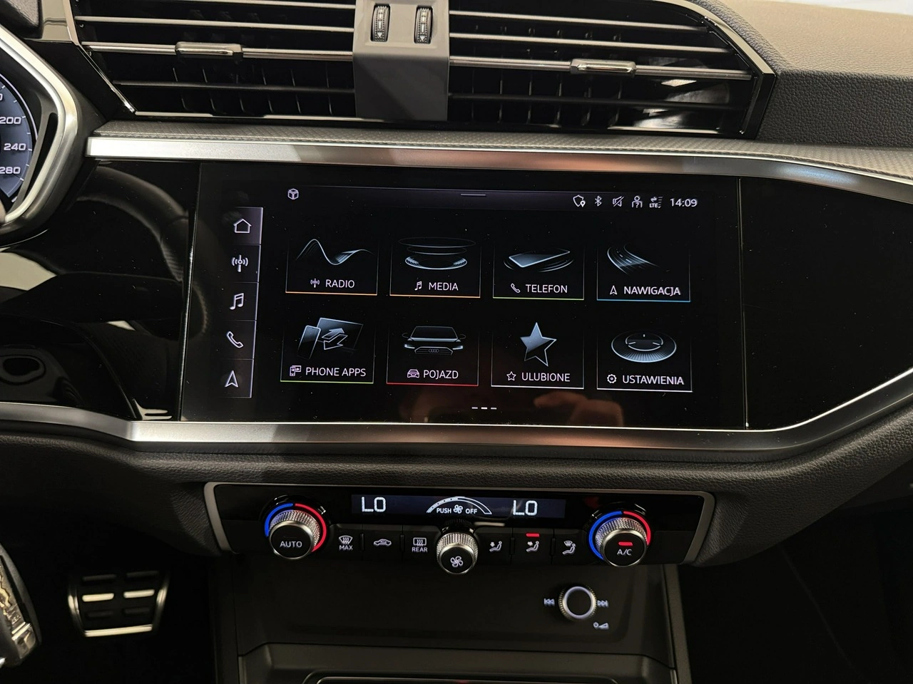 Audi Q3 - Zdjęcie 16