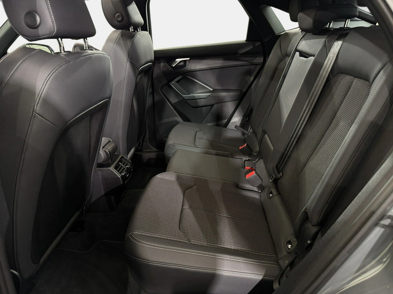 Audi Q3 - Zdjęcie 25
