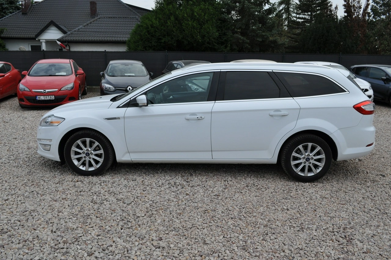 Ford Mondeo - Zdjęcie 11