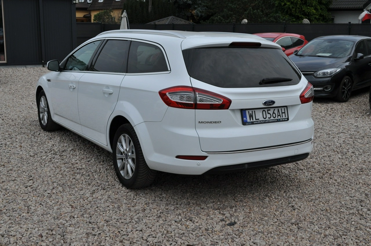 Ford Mondeo - Zdjęcie 8