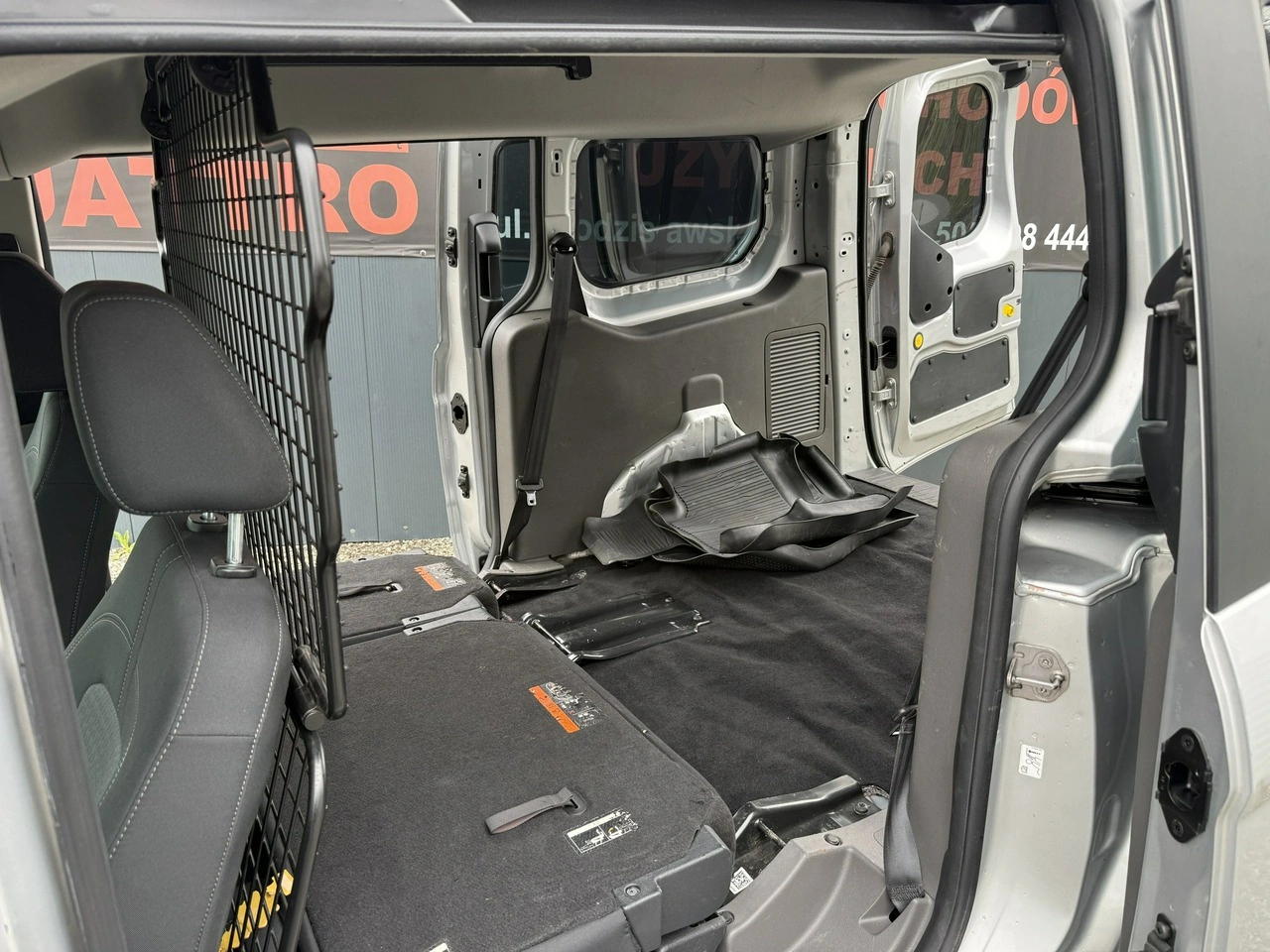 Ford Transit Connect - Zdjęcie 36