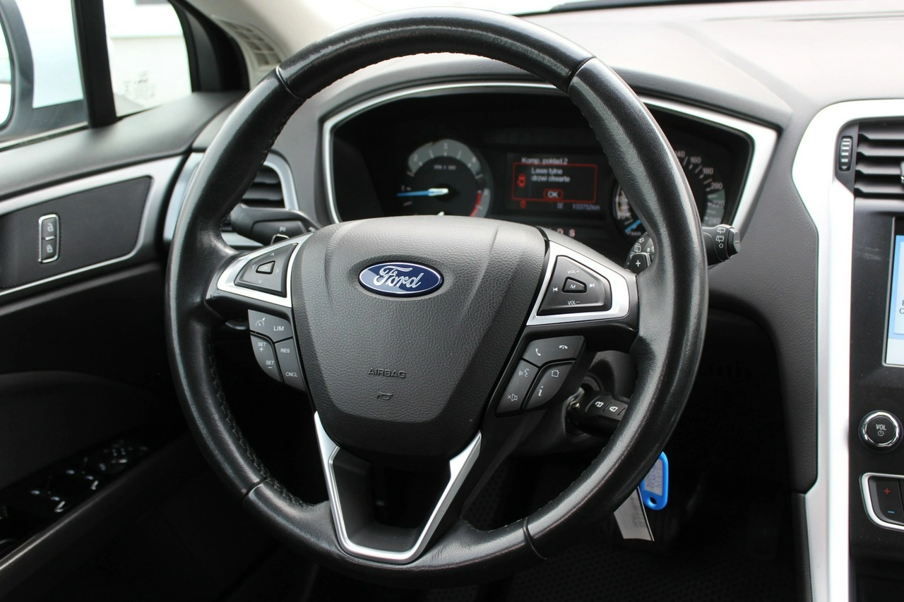 Ford Mondeo - Zdjęcie 14