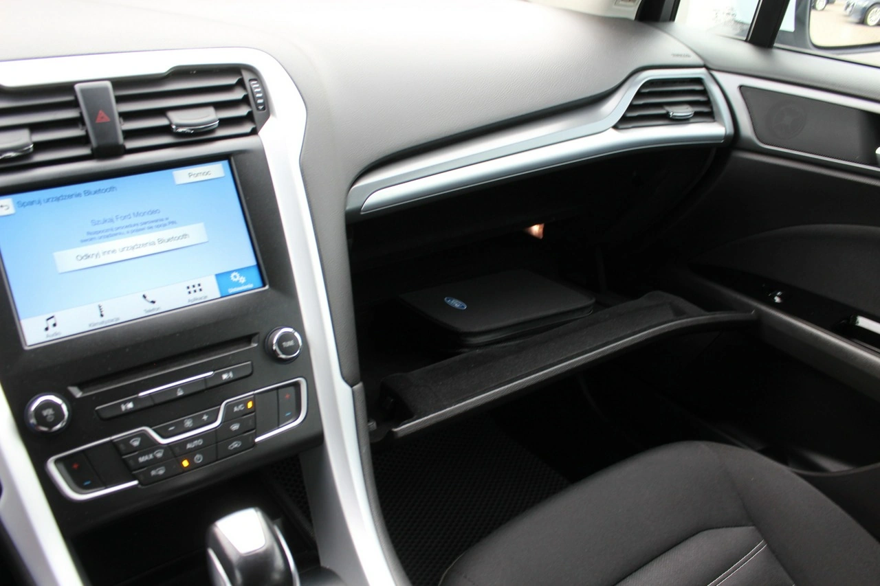Ford Mondeo - Zdjęcie 29