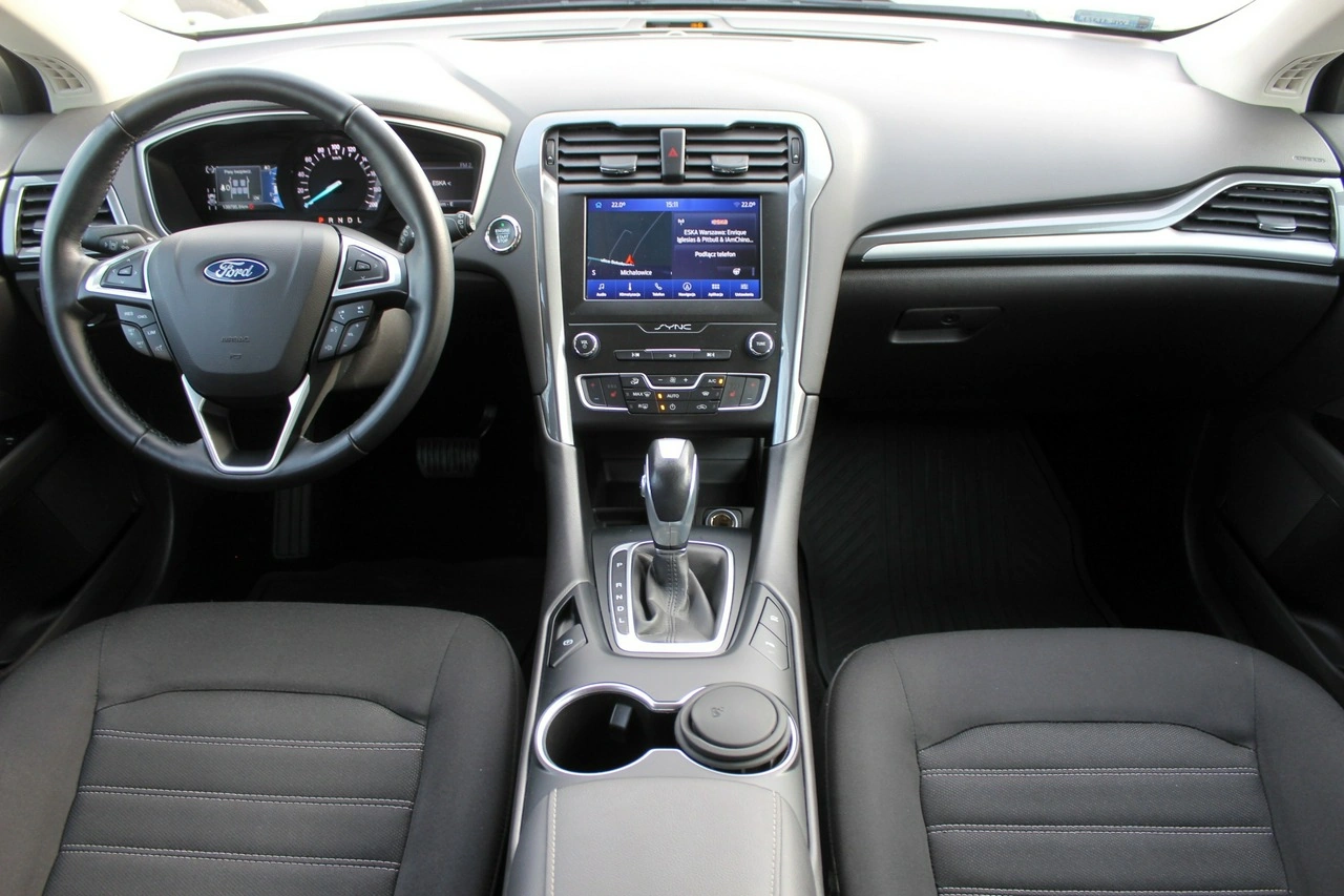 Ford Mondeo SW - Zdjęcie 9