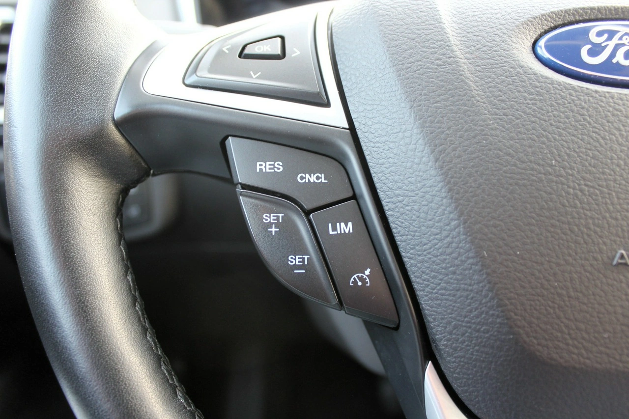Ford Mondeo SW - Zdjęcie 22