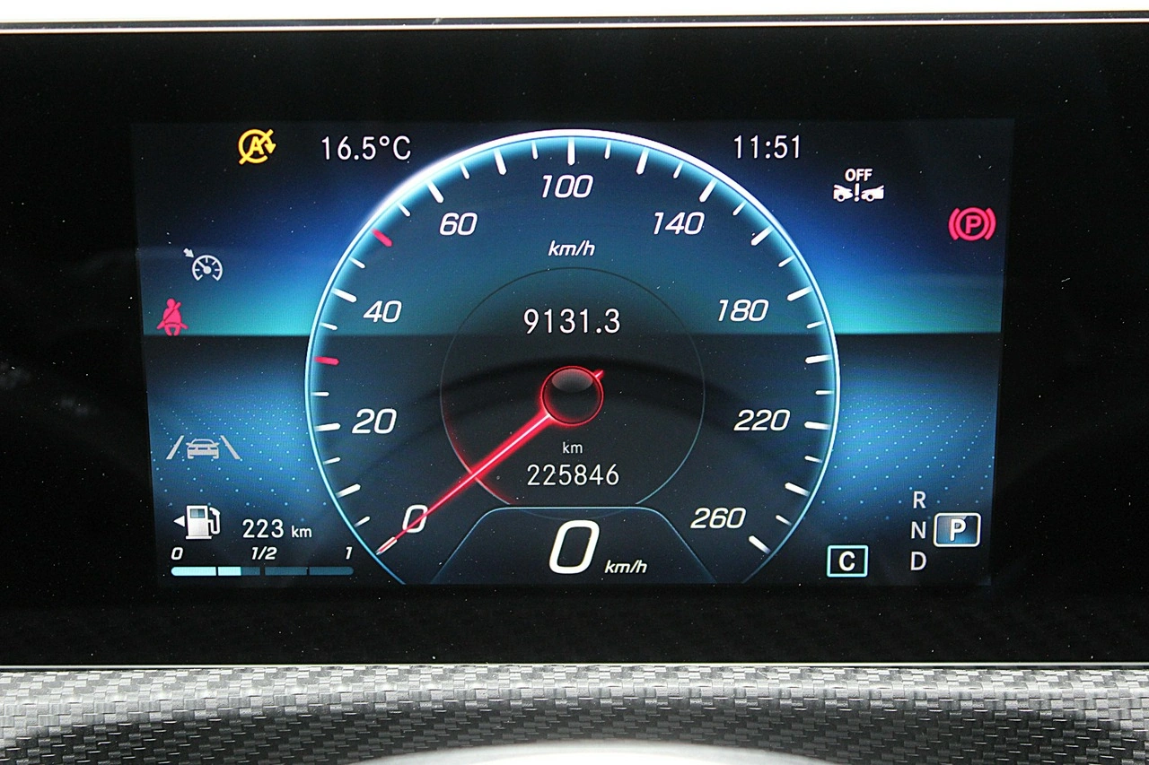 Mercedes CLA 180 - Zdjęcie 13
