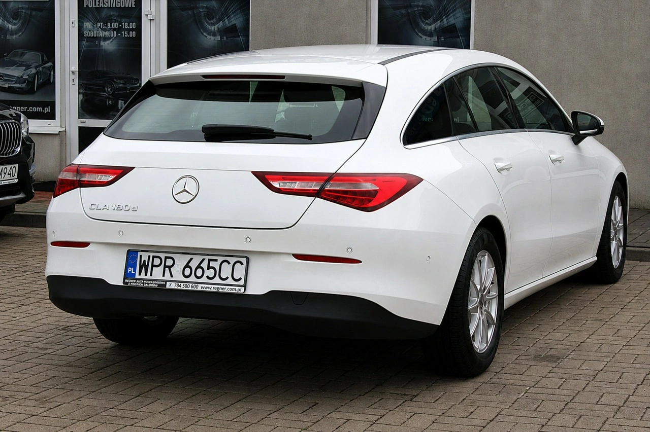 Mercedes CLA 180 - Zdjęcie 5