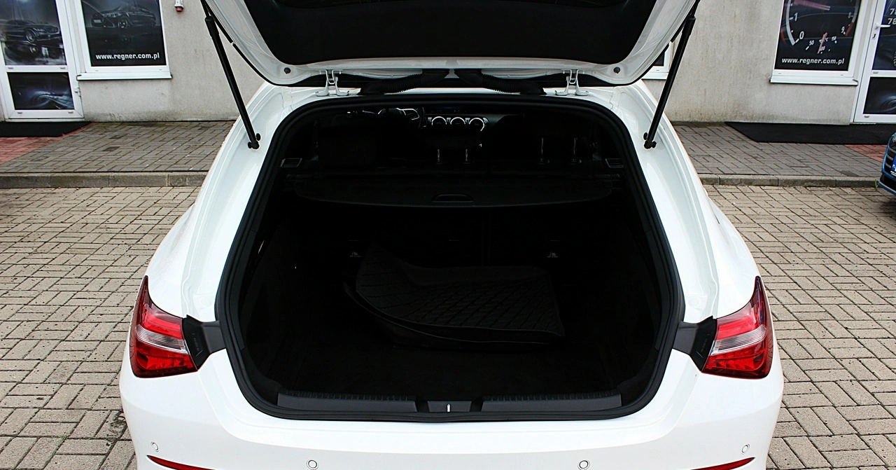 Mercedes CLA 180 - Zdjęcie 7