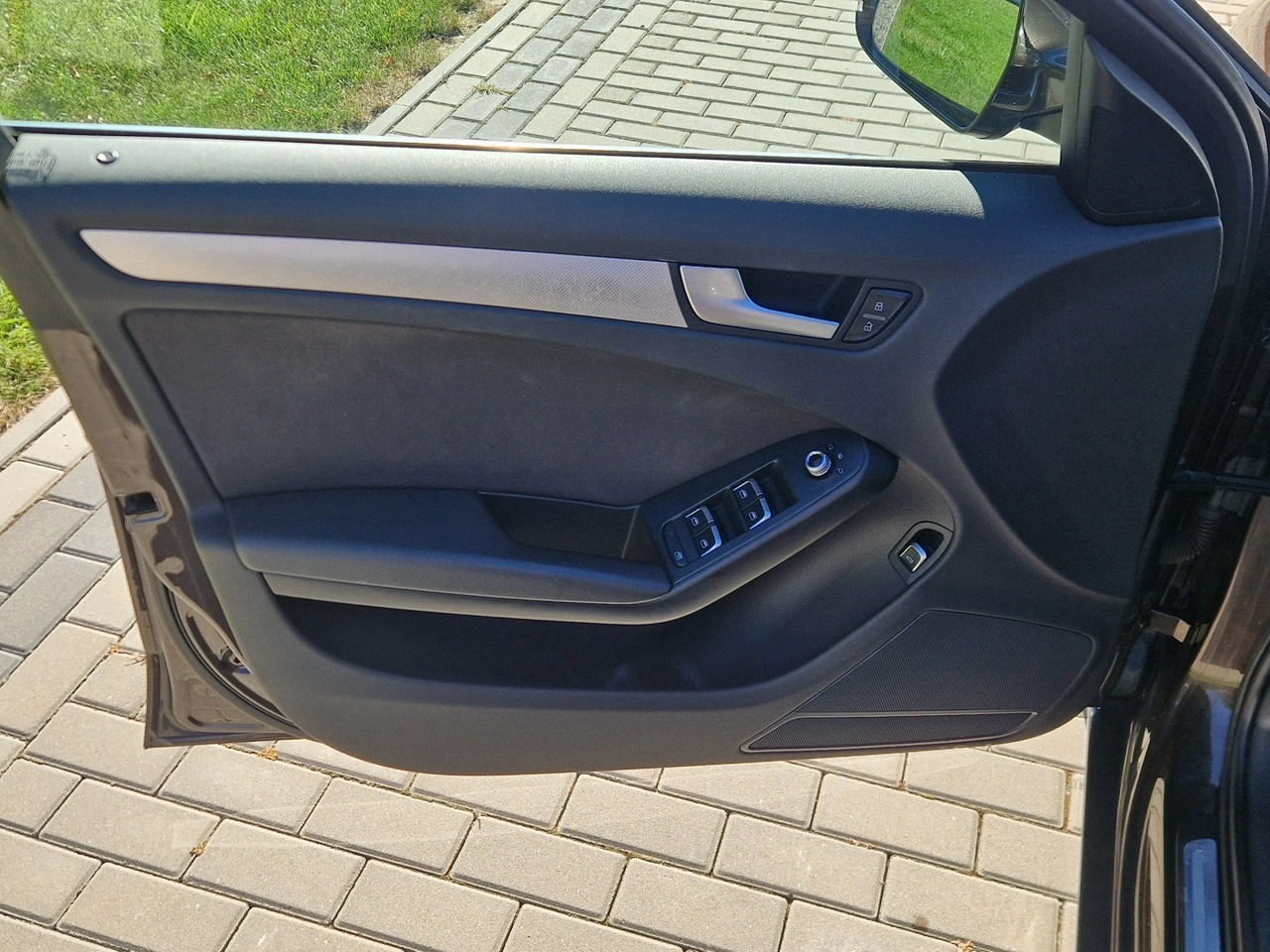 Audi A4 - Zdjęcie 16