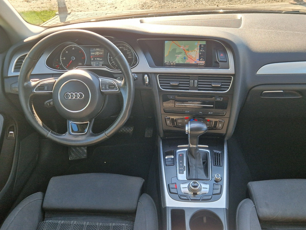 Audi A4 - Zdjęcie 24