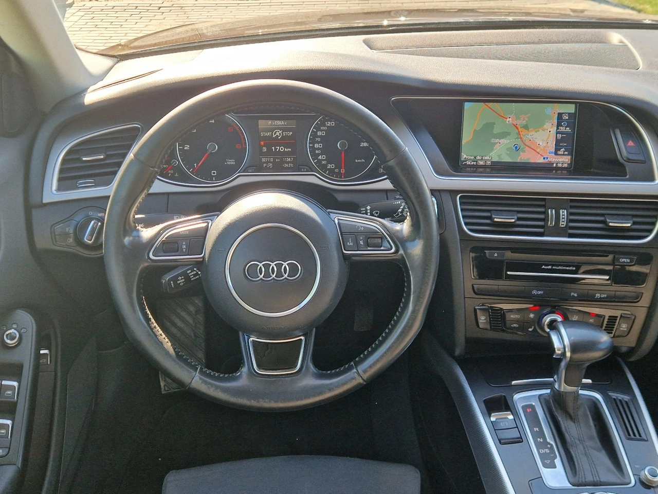 Audi A4 - Zdjęcie 25