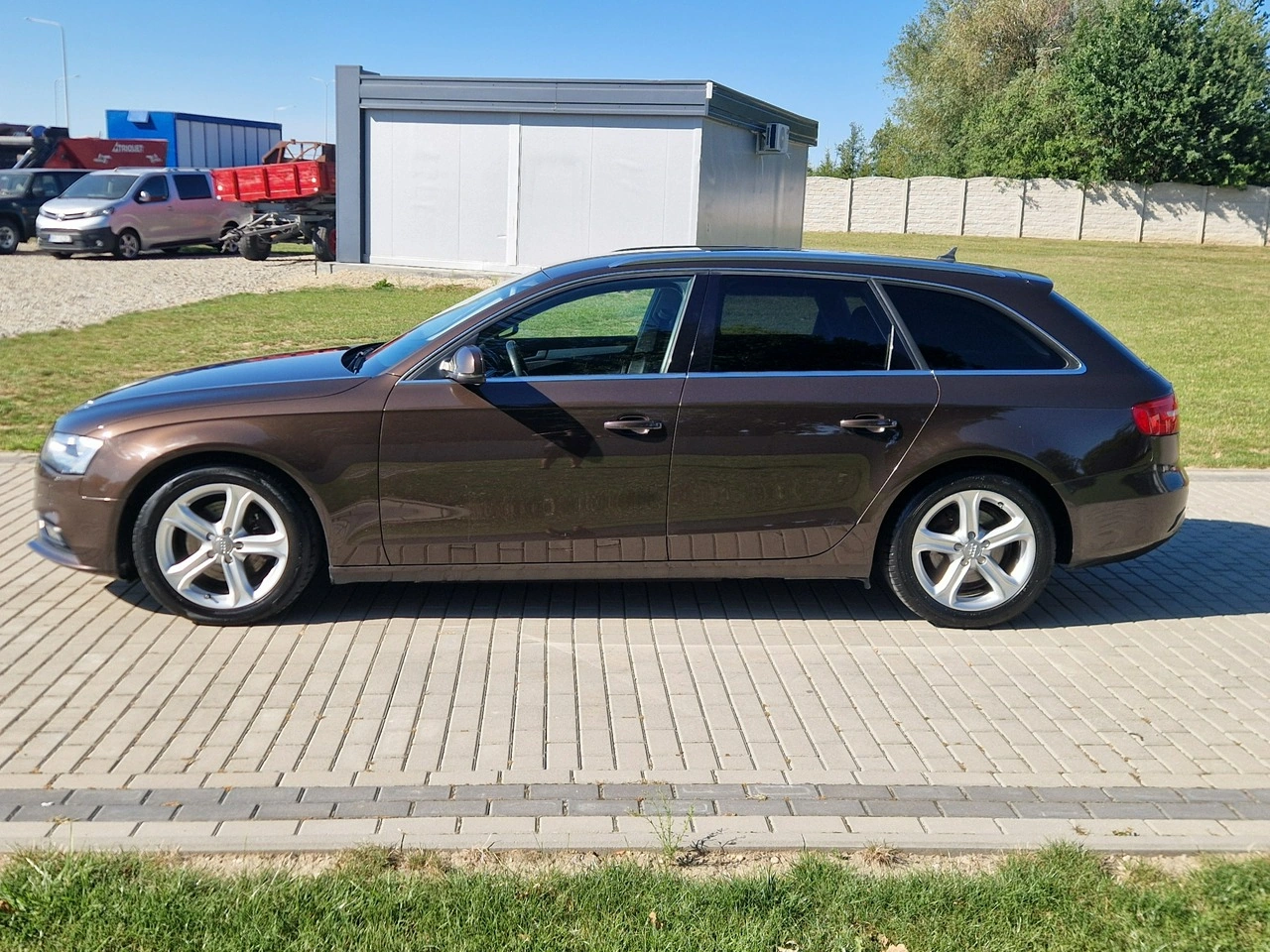 Audi A4 - Zdjęcie 2