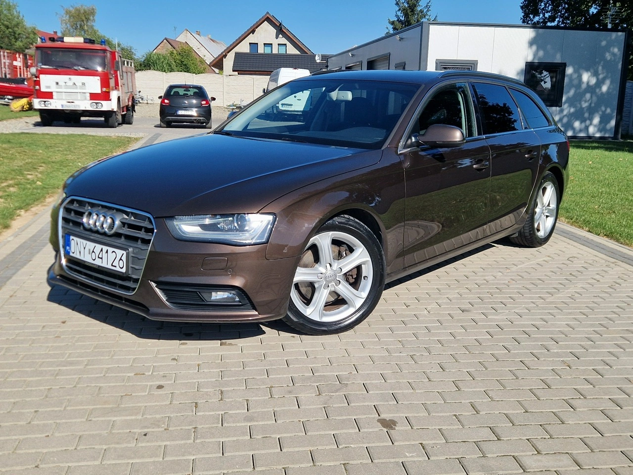 Audi A4 - Główne zdjęcie