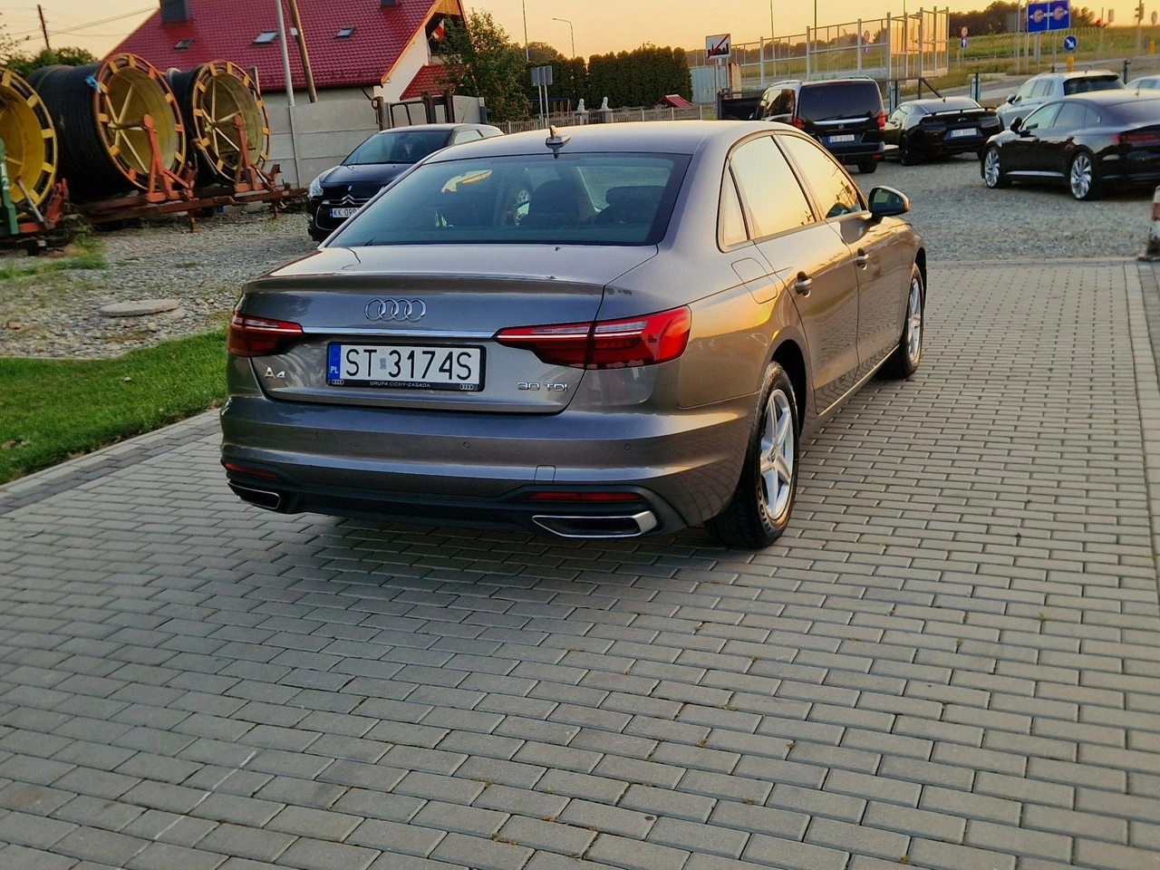 Audi A4 - Zdjęcie 10