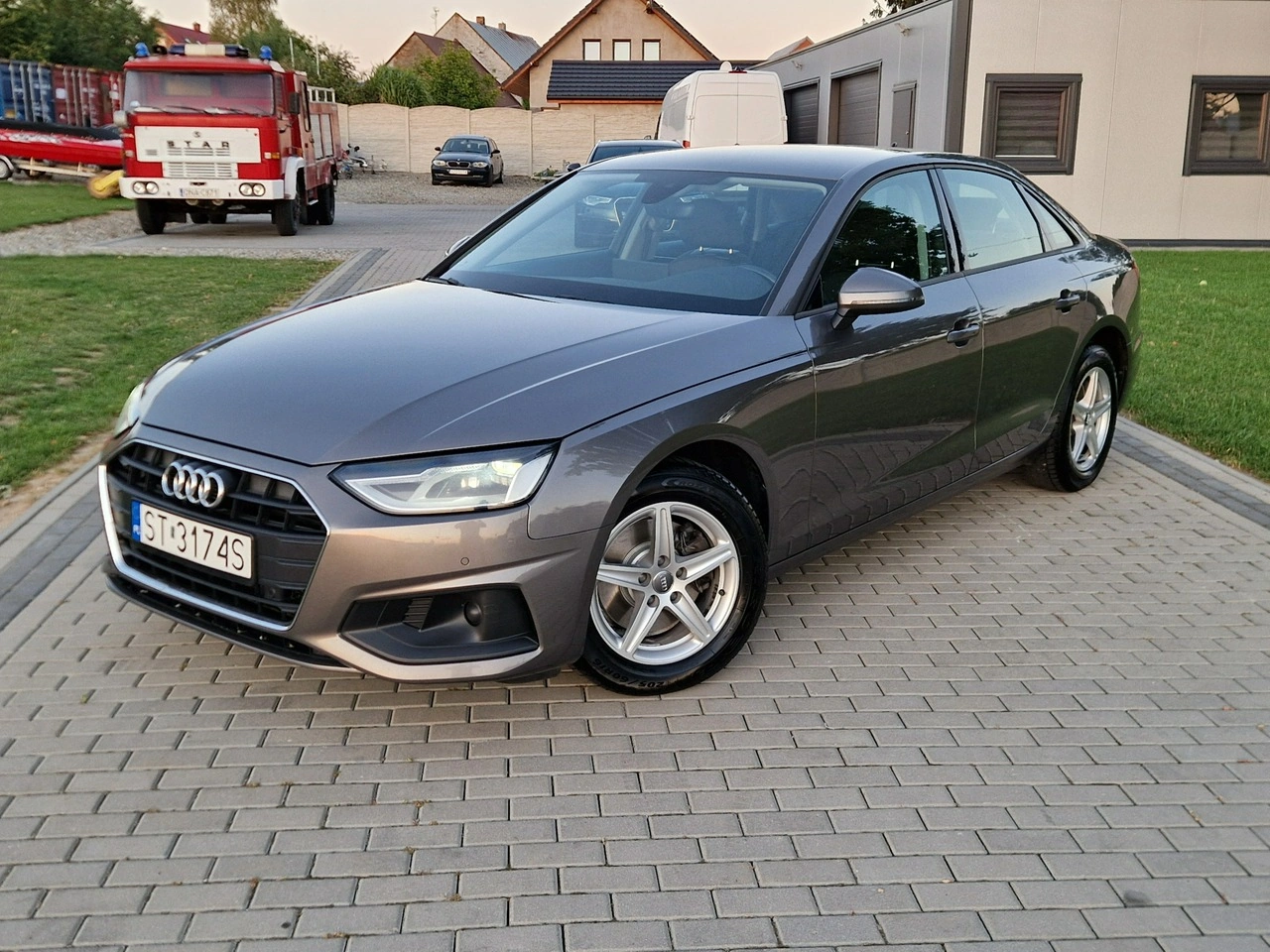 Audi A4 - Zdjęcie 31