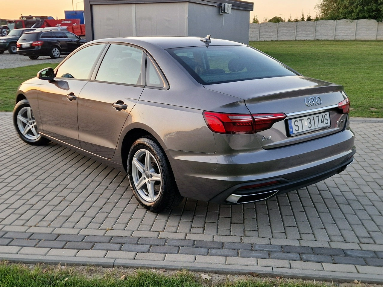 Audi A4 - Zdjęcie 32