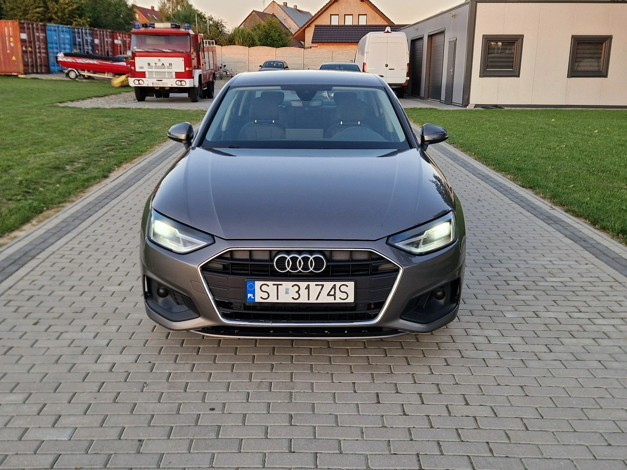 Audi A4 - Zdjęcie 4
