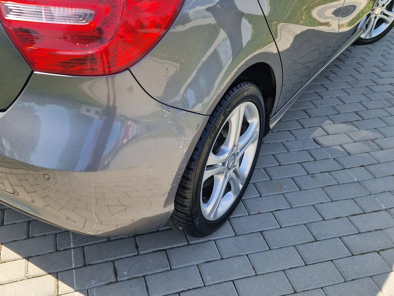 Mercedes A 180 - Zdjęcie 15